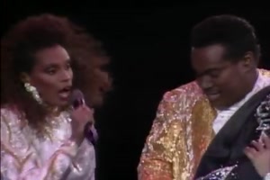 LUTHER VANDROSS - She won't talk to Me (Live)