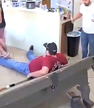 Hoppla.mp4 von Deniz
