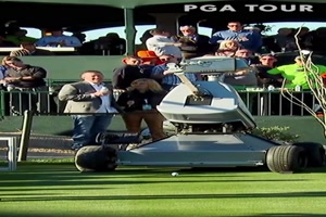 Cooler Golf-Roboter