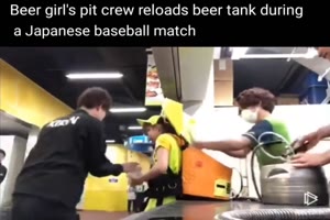 Boxenstopp-des-Biergirls.mp4 von Zicke