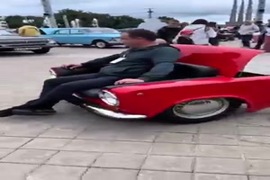 Lustige-Fahrzeuge.mp4 von Samu51
