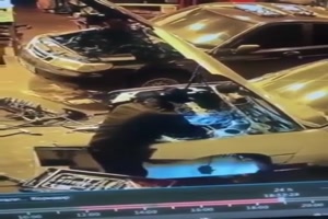 Und-weg-ist-er.mp4 von Tarik1967