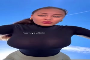 Schei�-egal-was-sie-sagt.mp4 von Tarik1967