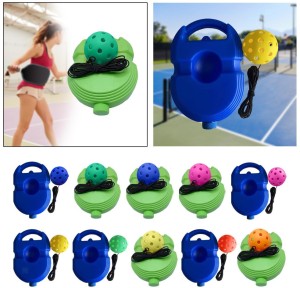 einen Pickle Ball Trainer!